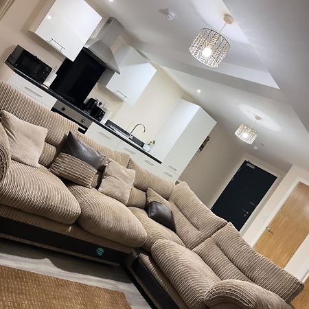 Luxury 2 Bedroom Apartment In Manchester City Centre - Free Parking Luaran gambar